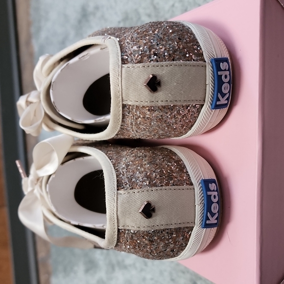 Kate Spade Keds - Picture 3 of 7